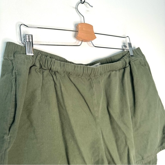 Madewell | Green Pull On Elastic Waist Shorts Size XXL - Picture 3 of 7